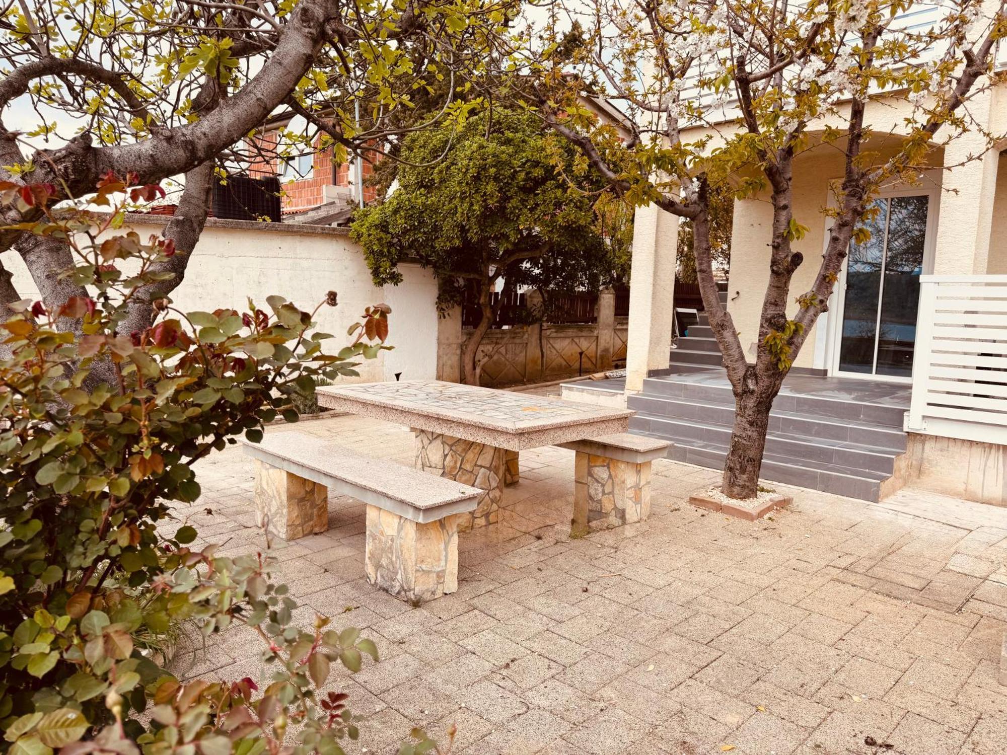 Casa Mare Rtina Garten Zwei Baeder Eg 外观 照片